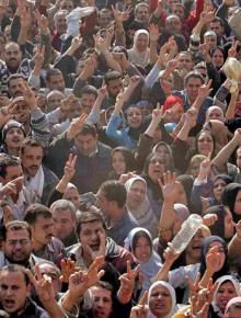 Mahalla textile workers and supporters joined in a mass march during a 2006 strike